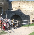 На "Середньовічному Хотині" поміж інших боїв, проходить справжня облога фортеці, яку дуже рідко можна побачити на інших фестивалях.